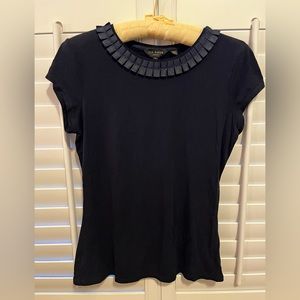 Ted Baker London Fitted T-shirt Dark Blue Ted Size 2 (US size 6)